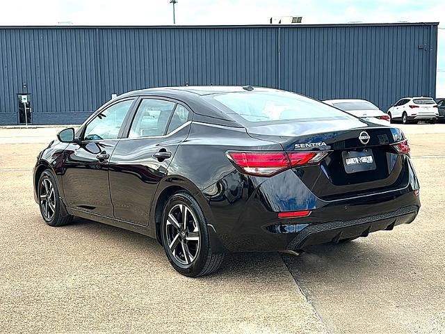2025 Nissan Sentra SV CVT