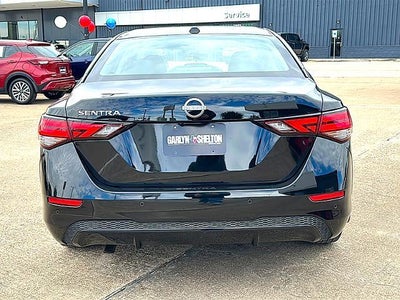 2025 Nissan Sentra SV CVT