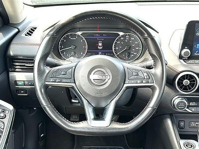 2025 Nissan Sentra SR CVT