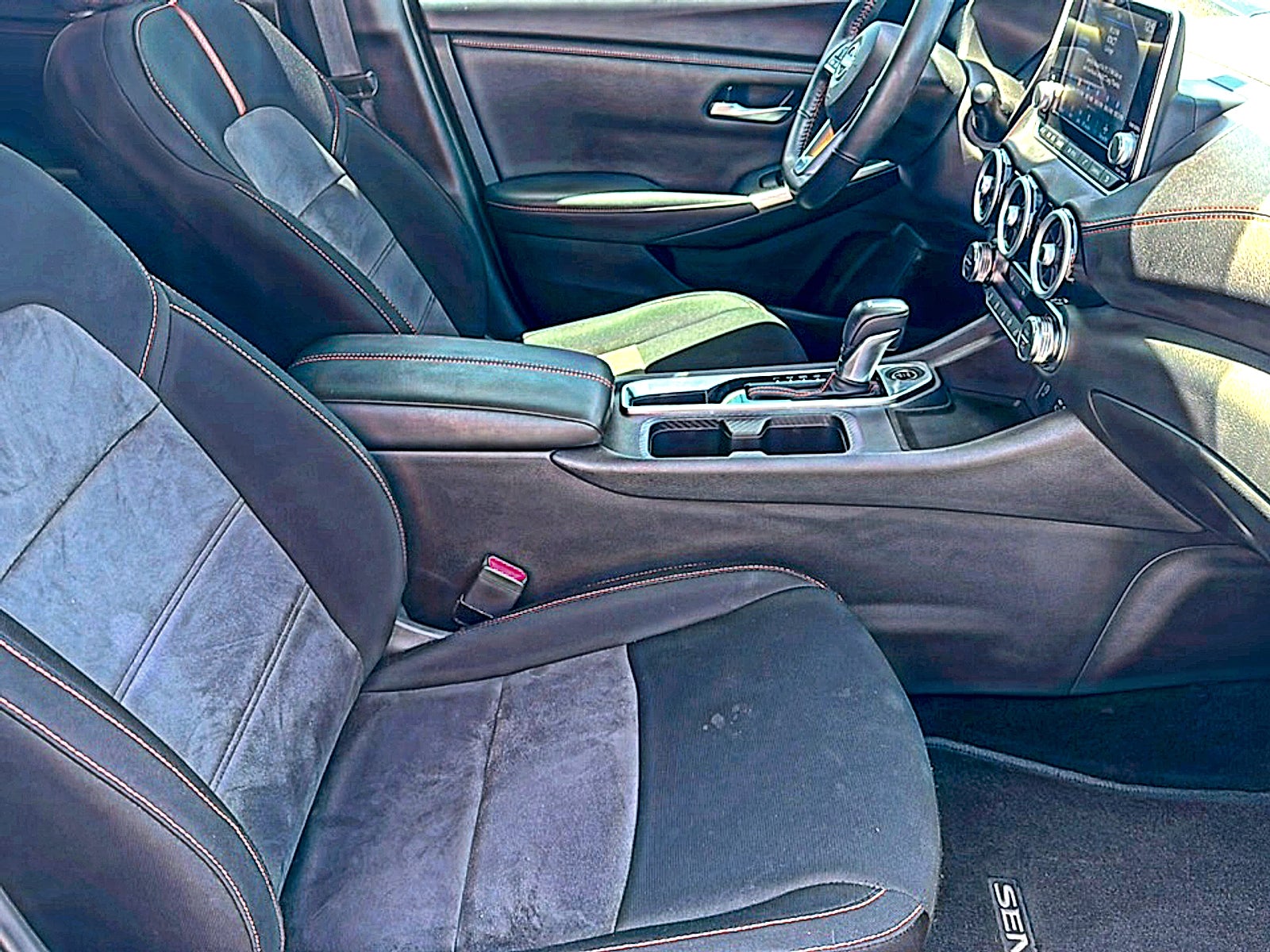 2024 Nissan Sentra SR Xtronic CVT