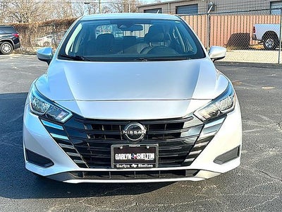 2023 Nissan Versa SV CVT