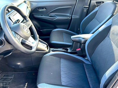 2023 Nissan Versa SV CVT