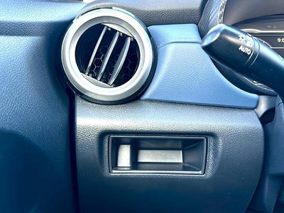 2023 Nissan Versa SV CVT