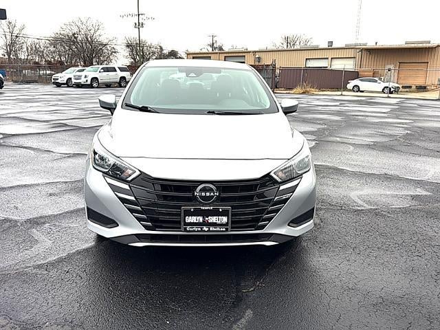 2023 Nissan Versa SV CVT