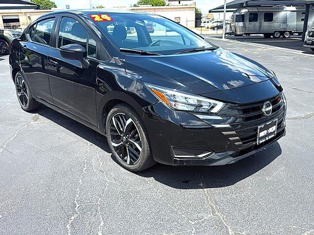 2024 Nissan Versa SR CVT