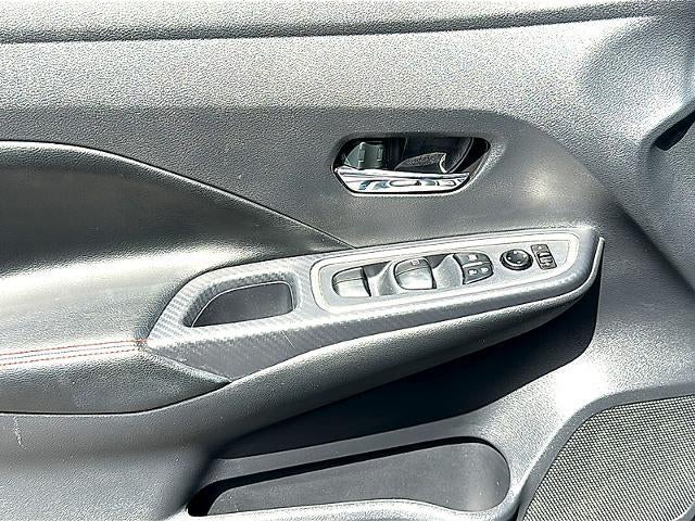 2025 Nissan Versa SR CVT