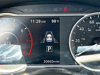 2025 Nissan Versa SR CVT