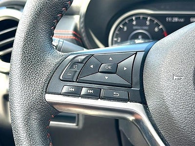2025 Nissan Versa SR CVT
