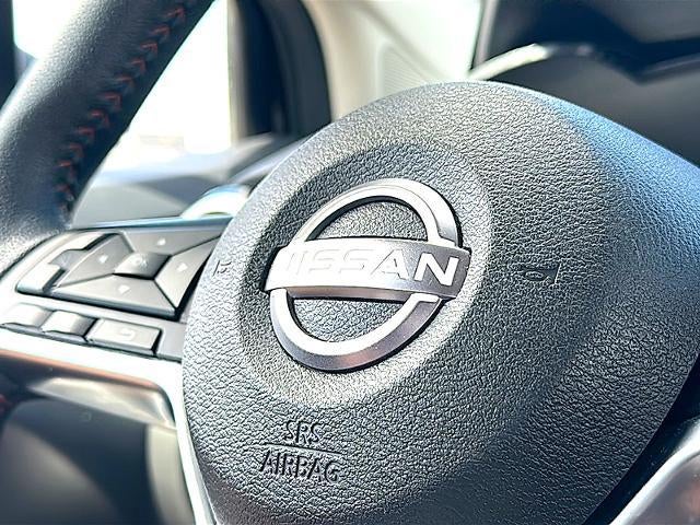 2025 Nissan Versa SR CVT