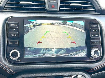 2025 Nissan Versa SR CVT