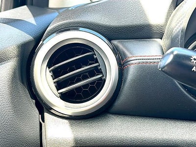 2025 Nissan Versa SR CVT