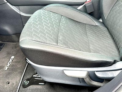 2024 Nissan Kicks SV FWD