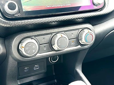 2024 Nissan Kicks SV FWD
