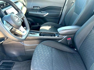 2024 Nissan Kicks SV FWD