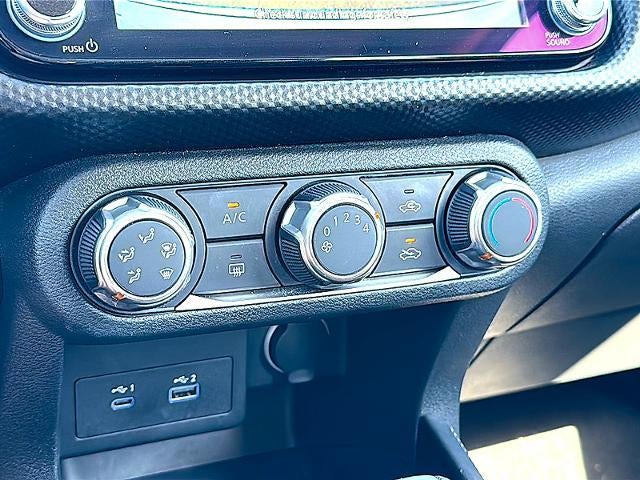 2024 Nissan Kicks SV FWD