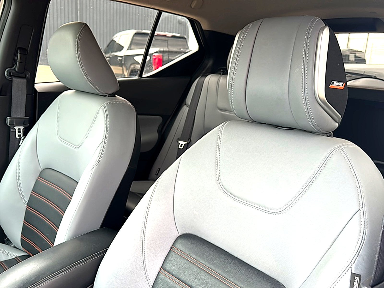 2023 Nissan Kicks SR Xtronic CVT