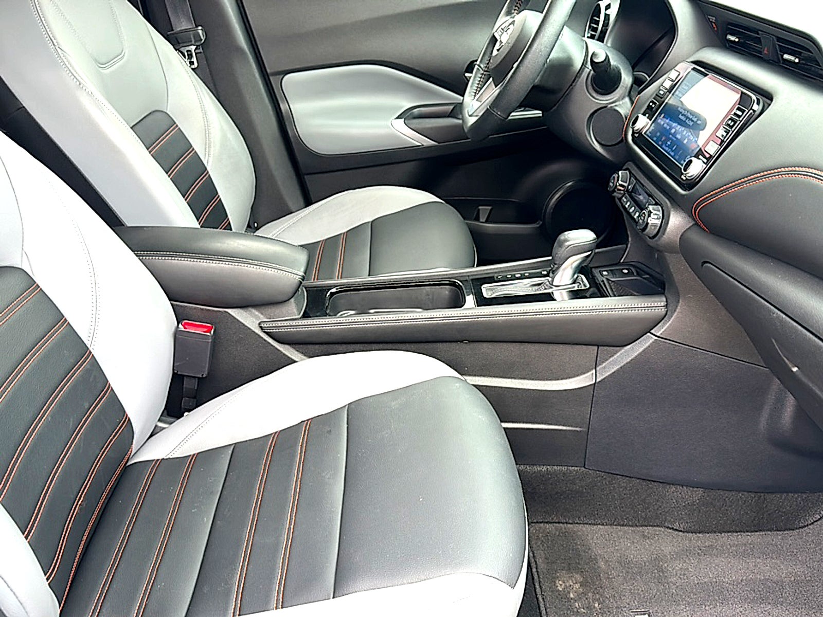 2023 Nissan Kicks SR Xtronic CVT