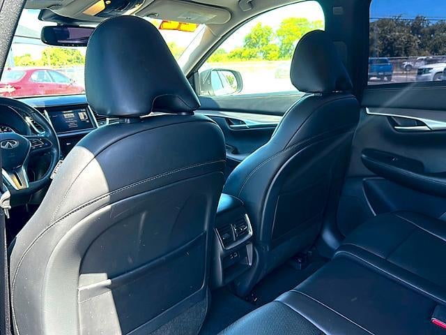 2022 INFINITI QX50 LUXE FWD