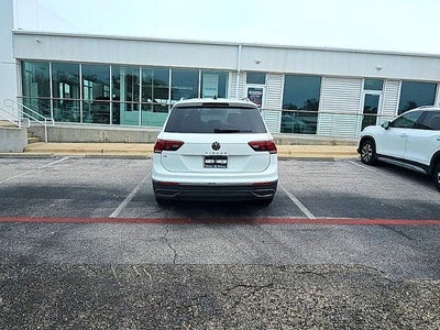 2024 Volkswagen Tiguan 2.0T SE FWD