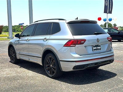 2022 Volkswagen Tiguan 2.0T SE R-Line Black FWD