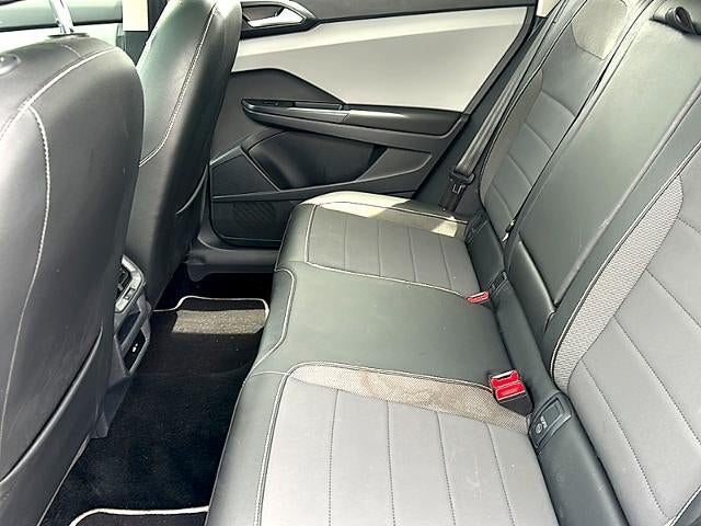 2023 Volkswagen Taos SE FWD