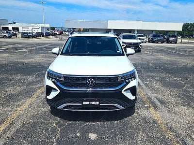 2023 Volkswagen Taos SE FWD