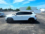 2023 Volkswagen Taos SE FWD