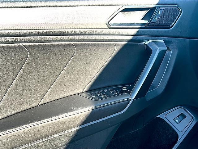 2024 Volkswagen Tiguan 2.0T SE FWD