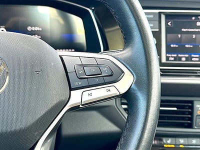 2024 Volkswagen Jetta SE Auto