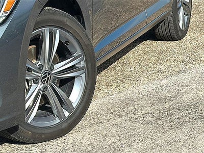 2024 Volkswagen Jetta SE Auto