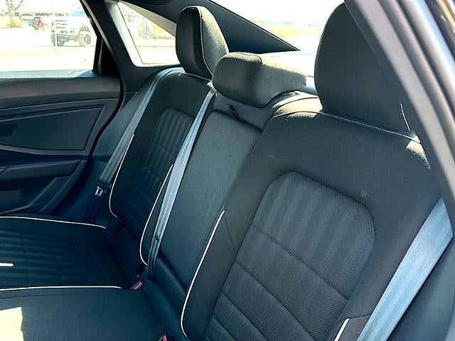 2023 Volkswagen Jetta Sport Auto