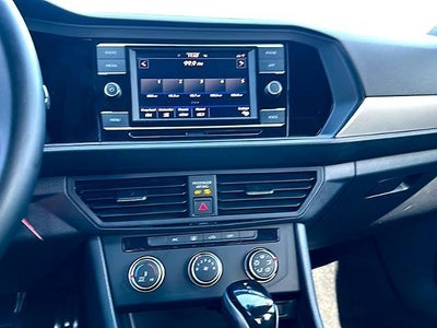 2023 Volkswagen Jetta Sport Auto