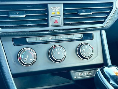 2023 Volkswagen Jetta Sport Auto