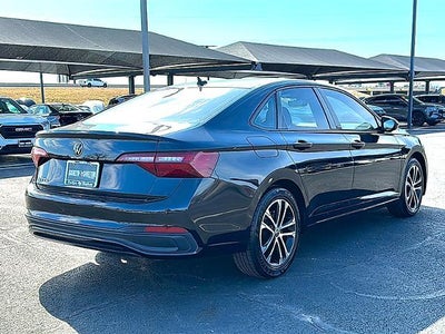 2023 Volkswagen Jetta Sport Auto