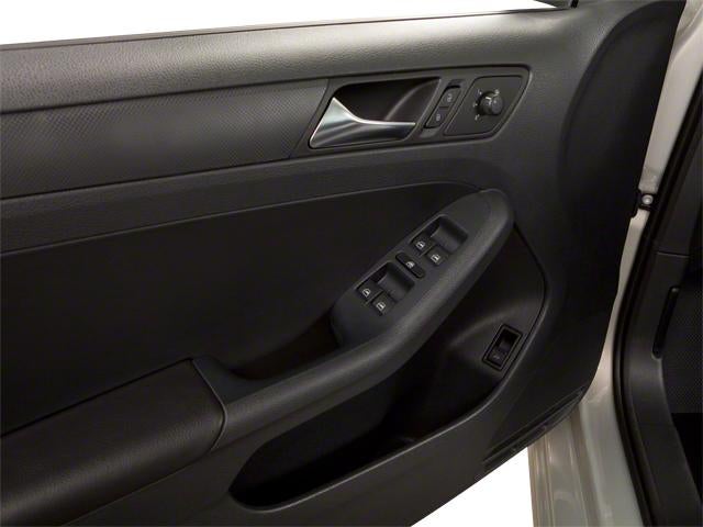 2012 Volkswagen Jetta 4dr DSG TDI with Premium Sedan