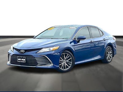 2023 Toyota Camry XLE Auto (SE)