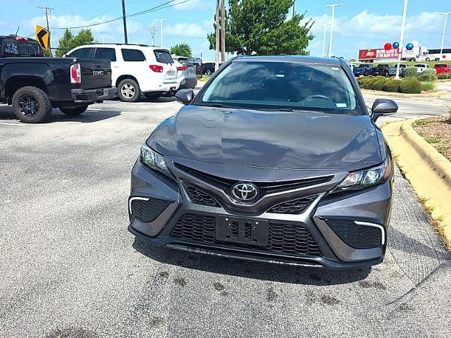 2024 Toyota Camry SE Auto (SE)