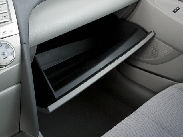 2011 Toyota Camry 4dr Sdn I4 Man LE (Natl)