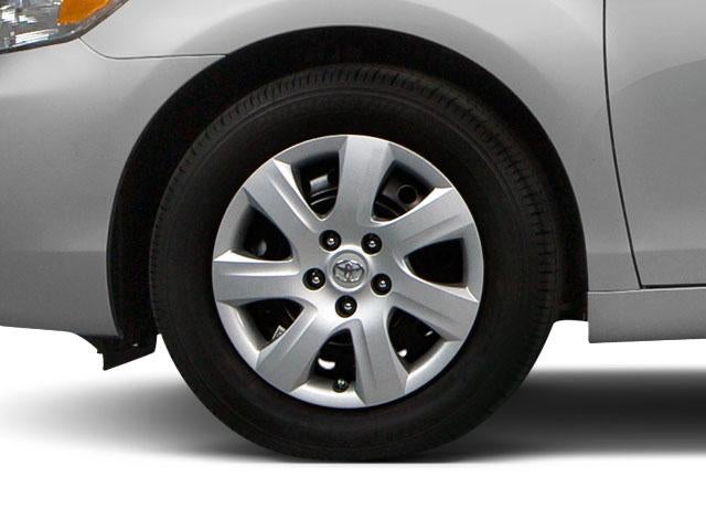 2011 Toyota Camry 4dr Sdn I4 Man LE (Natl)