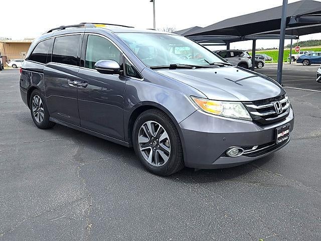 2014 Honda Odyssey Touring Elite with DVD Rear Entertainment System and Navigation