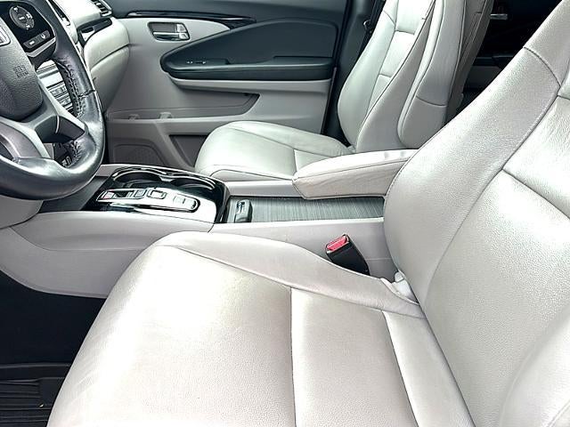 2022 Honda Pilot Touring 8-Passenger 2WD