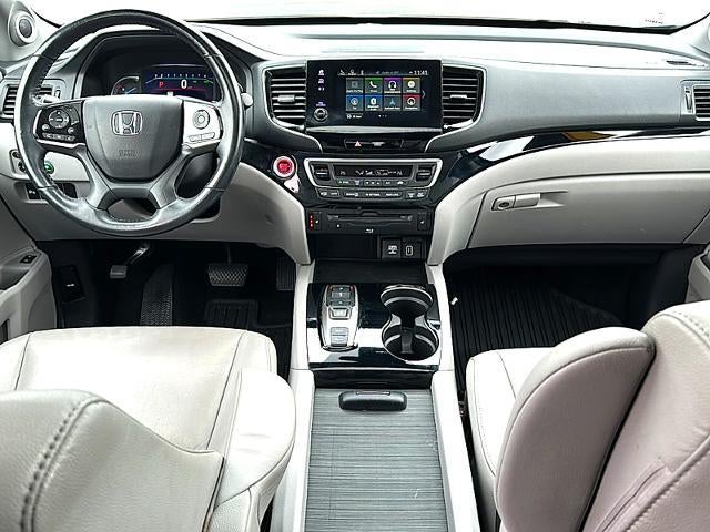 2022 Honda Pilot Touring 8-Passenger 2WD