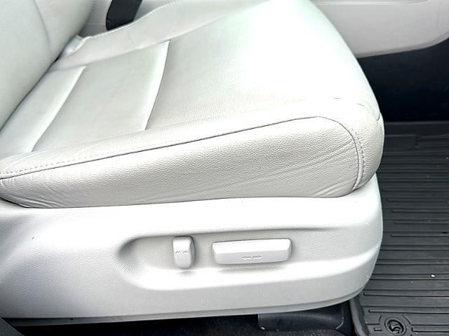 2022 Honda Pilot Touring 8-Passenger 2WD