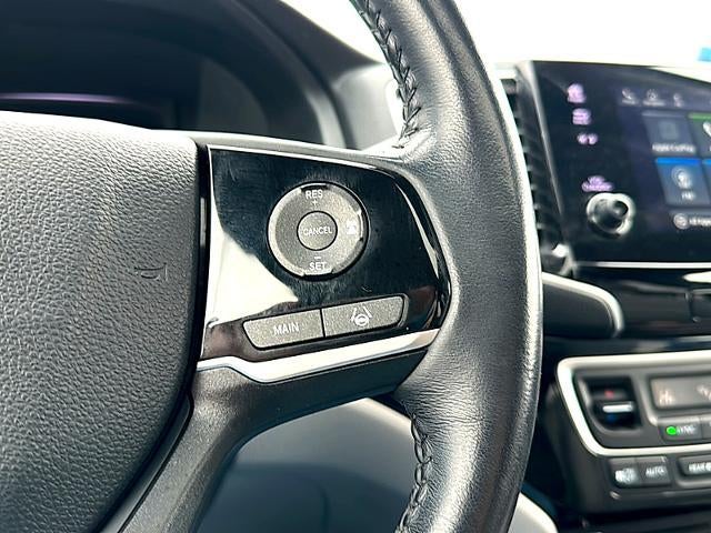 2022 Honda Pilot Touring 8-Passenger 2WD