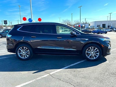 2022 Buick Enclave Avenir AWD