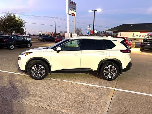 2021 Nissan Rogue FWD SV