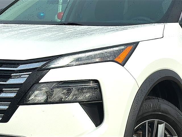 2024 Nissan Rogue FWD S