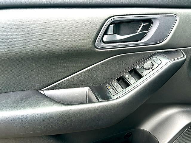 2024 Nissan Rogue FWD S