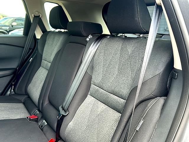 2025 Nissan Rogue FWD SV