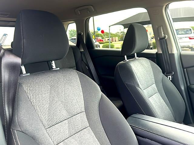 2025 Nissan Rogue FWD SV